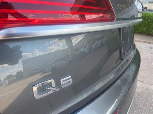 2022 Audi Q5 e 55 S line Premium Plus