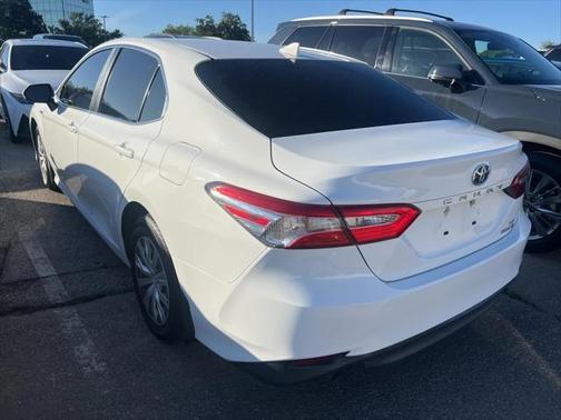 2019 Toyota Camry Hybrid LE