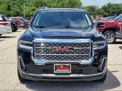 2022 GMC Acadia Denali