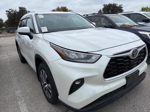 2020 Toyota Highlander XLE