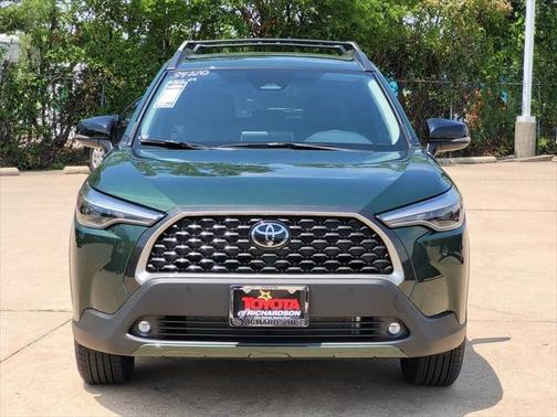 2025 Toyota Corolla Cross XLE
