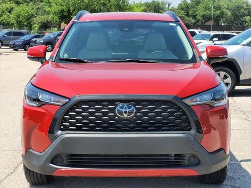 2022 Toyota Corolla Cross LE