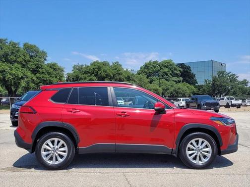 2022 Toyota Corolla Cross LE