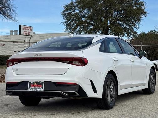2023 Kia K5 LXS
