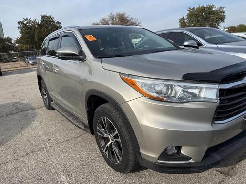 2016 Toyota Highlander XLE