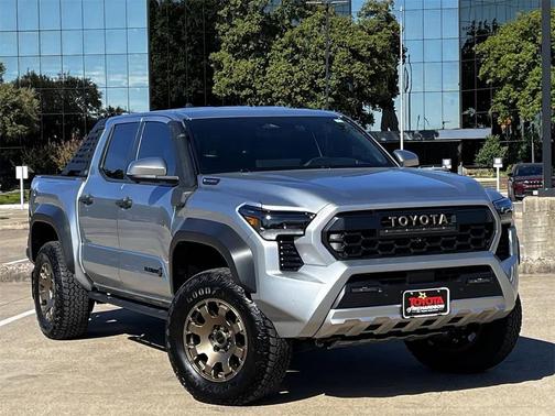 2024 Toyota Tacoma Hybrid Trailhunter
