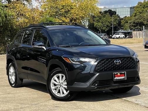 2025 Toyota Corolla Cross Base