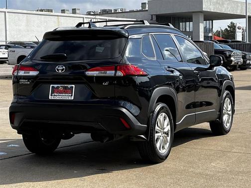 2025 Toyota Corolla Cross Base