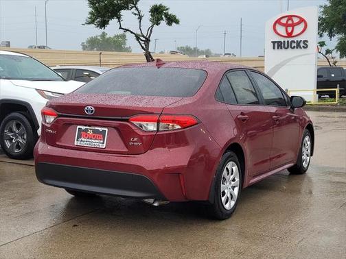 2025 Toyota Corolla Hybrid LE