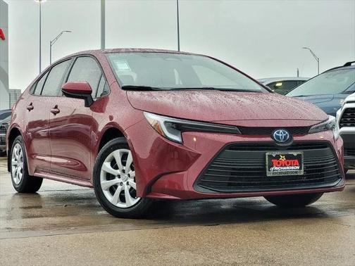 2025 Toyota Corolla Hybrid LE
