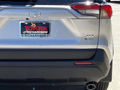 2025 Toyota RAV4 Hybrid XLE Premium