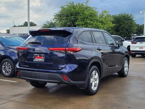 2023 Toyota Highlander Hybrid LE