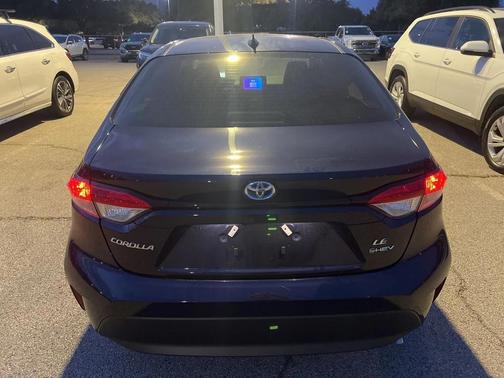 2025 Toyota Corolla Hybrid LE