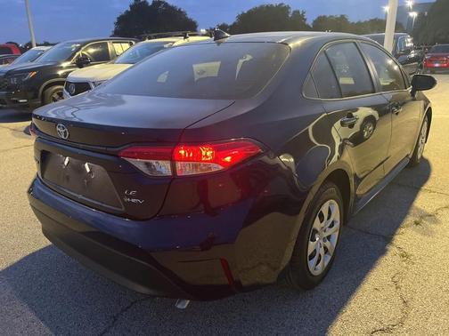 2025 Toyota Corolla Hybrid LE