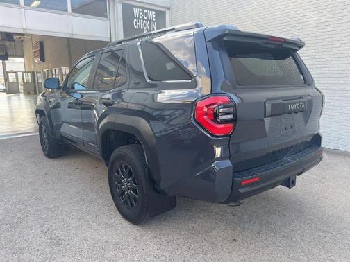 2025 Toyota 4Runner TRD Sport w/20-in Dark-Gray Painted Alloy