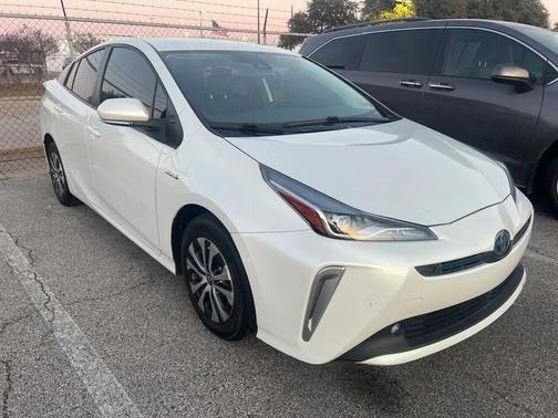 2022 Toyota Prius XLE