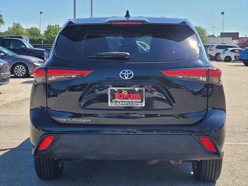 2020 Toyota Highlander L
