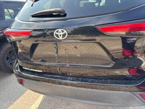 2020 Toyota Highlander L
