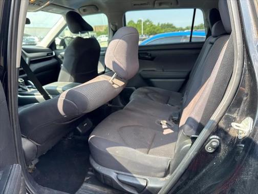 2020 Toyota Highlander L