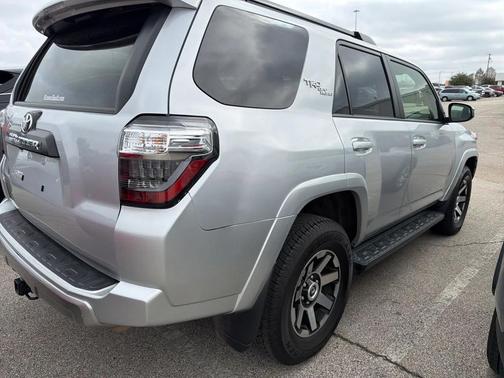 2024 Toyota 4Runner TRD Off Road