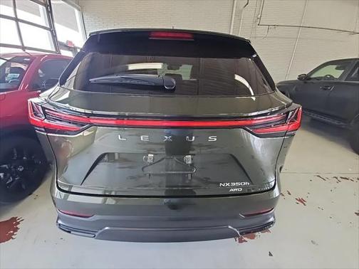 2023 Lexus NX 350h Premium