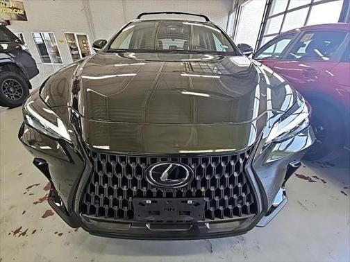 2023 Lexus NX 350h Premium