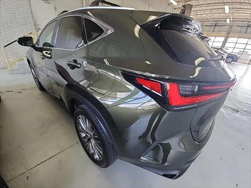 2023 Lexus NX 350h Premium