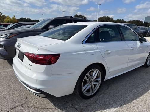 2023 Audi A4 45 S line Premium Plus