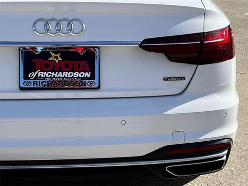 2023 Audi A4 45 S line Premium Plus