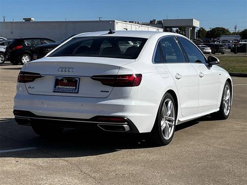 2023 Audi A4 45 S line Premium Plus