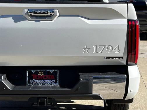 2026 Toyota Tundra Hybrid 1794 Edition