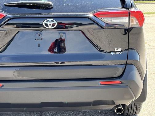 Midnight Black Metallic 2025 Toyota RAV4 Hybrid SE