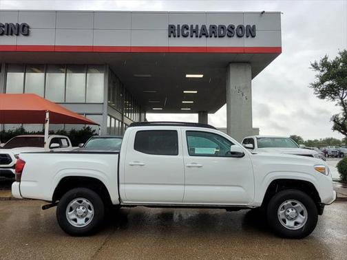 2023 Toyota Tacoma SR