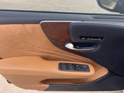 2021 Lexus LS 500 Base