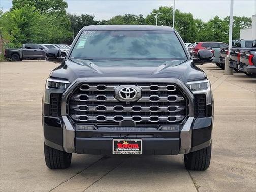 2025 Toyota Tundra Platinum