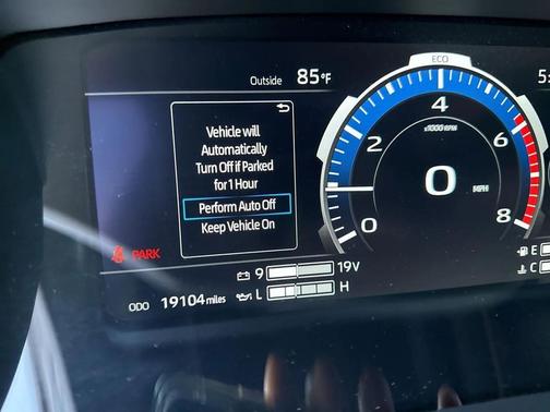 2025 Toyota Tundra Hybrid Platinum