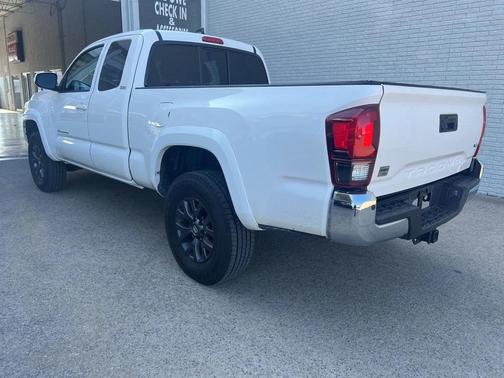 2021 Toyota Tacoma SR5