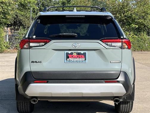2020 Toyota RAV4 Adventure