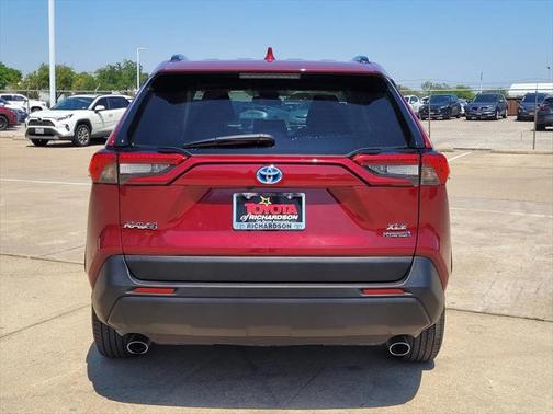 2021 Toyota RAV4 Hybrid XLE Premium