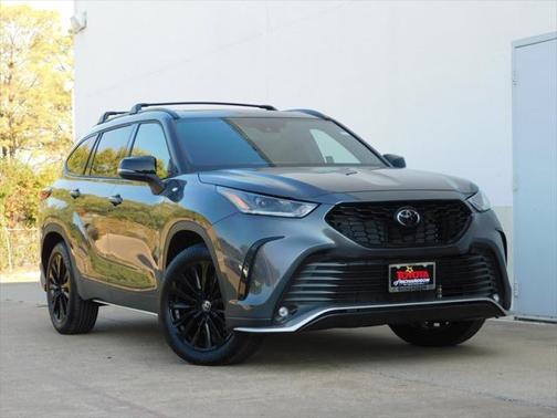 2023 Toyota Highlander XSE