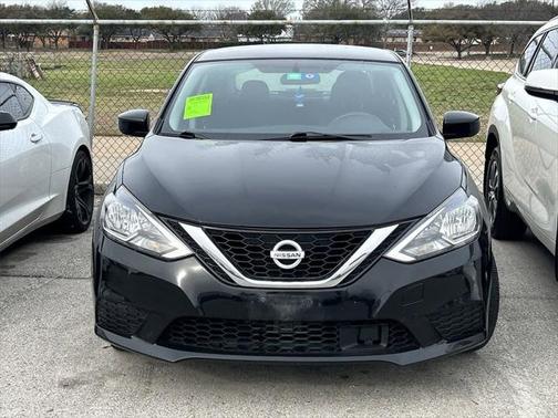 Super Black 2018 Nissan Sentra SV