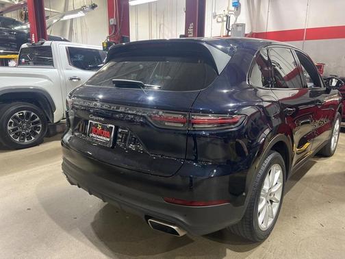 2019 Porsche Cayenne Cayenne
