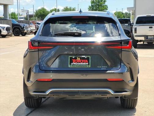 2022 Lexus NX 350 F SPORT Handling