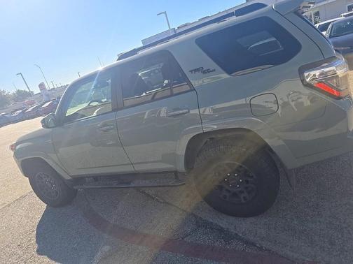 2022 Toyota 4Runner TRD Off Road Premium