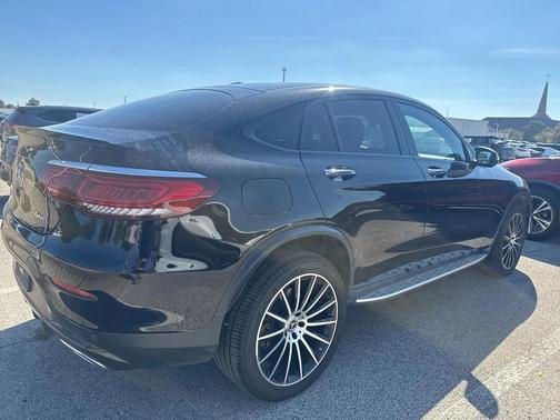 2022 Mercedes-Benz GLC 300 4MATIC Coupe