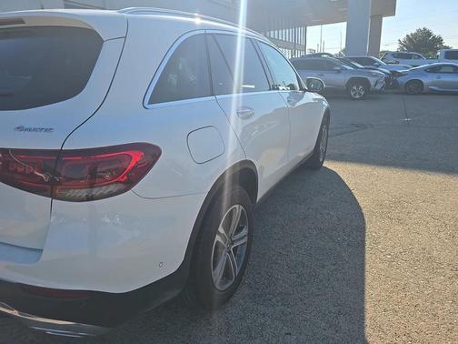 2022 Mercedes-Benz GLC 300 4MATIC