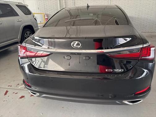 2025 Lexus ES 350 Base