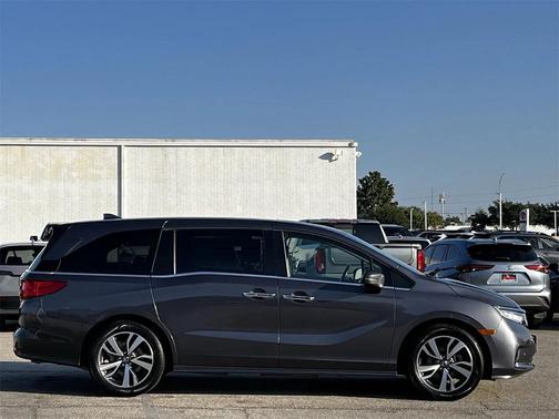 2022 Honda Odyssey Touring