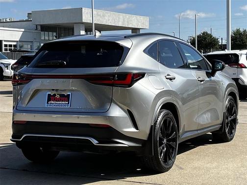 2024 Lexus NX 450h+ F SPORT Handling