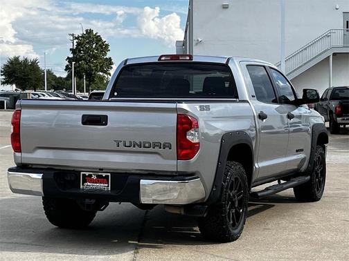 2018 Toyota Tundra SR5